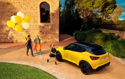 Nissan Juke 1.0 DiG-T Acenta Premium 5dr DCT  Thumbnail #5