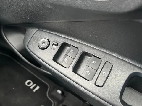 DG25CFN Hyundai i10 1.0 [63] Advance 5dr Auto [Nav] Thumbnail #21