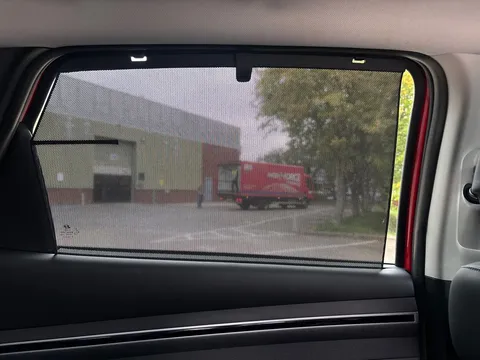 MK71NVX Hyundai Tucson 1.6 TGDi Plug-in Hybrid Ultimate 5dr 4WD Auto Thumbnail #16