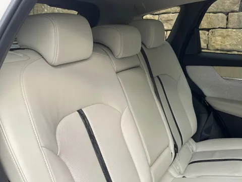 VX73HOH Mazda Cx-60 2.5 PHEV Takumi 5dr Auto Thumbnail #12