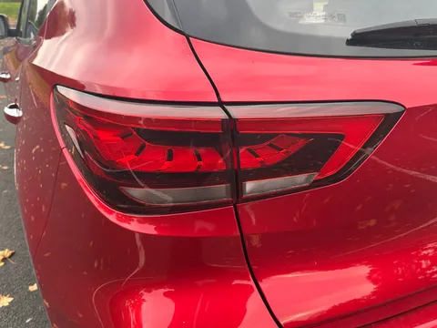 DE22HYF Mg Motor Uk Zs 1.5 VTi-TECH Excite 5dr Thumbnail #5