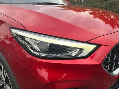 DE22HYF Mg Motor Uk Zs 1.5 VTi-TECH Excite 5dr Thumbnail #8