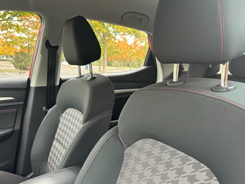 DE22HYF Mg Motor Uk Zs 1.5 VTi-TECH Excite 5dr Thumbnail #23