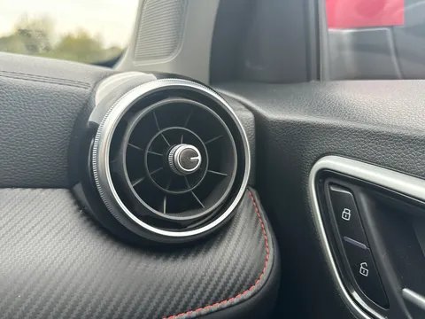 DE22HYF Mg Motor Uk Zs 1.5 VTi-TECH Excite 5dr Thumbnail #34