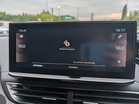 MJ21SYR Peugeot 3008 1.2 PureTech GT 5dr Thumbnail #23