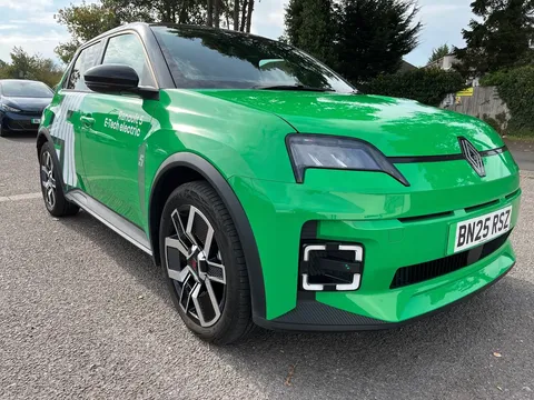BN25RSZ Renault 5 110kW Techno Comfort Range 52kWh 5dr Auto Thumbnail #14