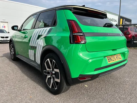 BN25RSZ Renault 5 110kW Techno Comfort Range 52kWh 5dr Auto Thumbnail #17