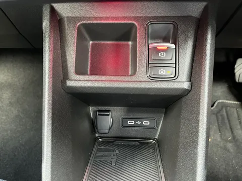 BN25RSZ Renault 5 110kW Techno Comfort Range 52kWh 5dr Auto Thumbnail #32