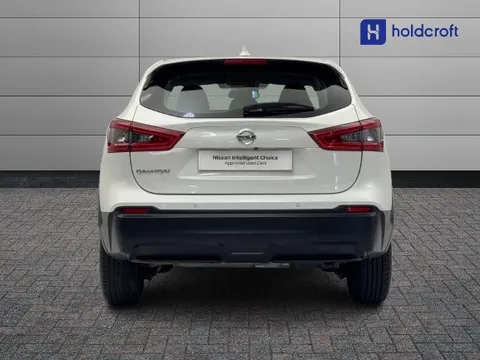 FX70XKJ Nissan Qashqai 1.3 DiG-T 160 Acenta Premium 5dr DCT Thumbnail #8