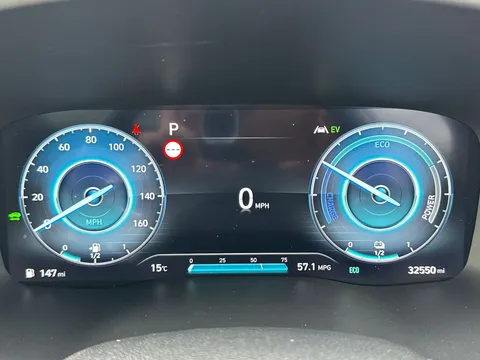 DU73CPE Hyundai Santa Fe 1.6 TGDi Plug-in Hybrid Ultimate 5dr 4WD Auto Thumbnail #18