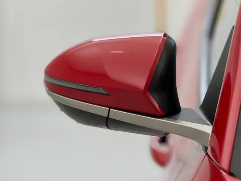 DN72KNU Hyundai Tucson 1.6 TGDi Plug-in Hybrid Premium 5dr 4WD Auto Thumbnail #22