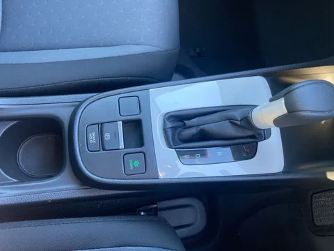 DG25XXB Honda Jazz 1.5 i-MMD Hybrid Elegance 5dr eCVT Thumbnail #23