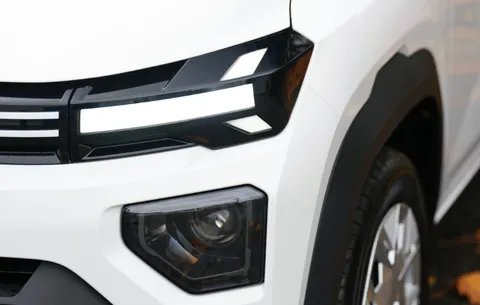  Dacia Spring Expression Electric 45 Thumbnail #4