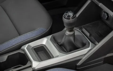  Dacia Duster Journey mild hybrid 130 Thumbnail #14