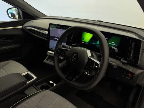 DU25VVF Renault Scenic E-Tech 125kW Techno 60kWh Comfort Range 5dr Auto Thumbnail #19
