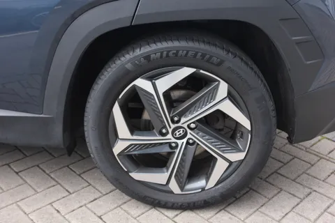 DB21CYJ Hyundai Tucson 1.6 TGDi Hybrid 230 Ultimate 5dr 2WD Auto Thumbnail #7