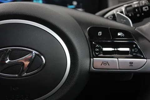 DB21CYJ Hyundai Tucson 1.6 TGDi Hybrid 230 Ultimate 5dr 2WD Auto Thumbnail #25