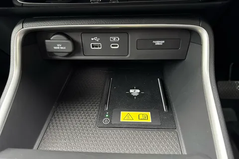 WK74XBP Honda CR-V 2.0 eHEV Elegance 5dr eCVT Thumbnail #20