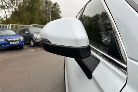 WK74XBP Honda CR-V 2.0 eHEV Elegance 5dr eCVT Thumbnail #31