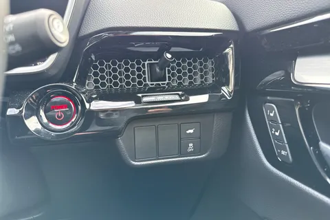 DK25ONZ Honda CR-V 2.0 eHEV Advance 5dr eCVT Thumbnail #23