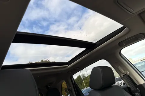 DK25ONZ Honda CR-V 2.0 eHEV Advance 5dr eCVT Thumbnail #26