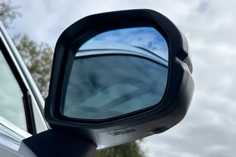 DK25ONZ Honda CR-V 2.0 eHEV Advance 5dr eCVT Thumbnail #28