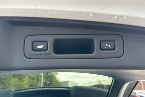 DK25ONZ Honda CR-V 2.0 eHEV Advance 5dr eCVT Thumbnail #37