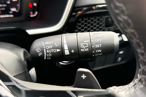 DK25ONZ Honda CR-V 2.0 eHEV Advance 5dr eCVT Thumbnail #42