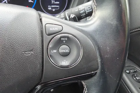 DK19SMU Honda Hr-V 1.5 i-VTEC EX CVT 5dr Thumbnail #25