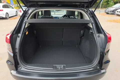 DK19SMU Honda Hr-V 1.5 i-VTEC EX CVT 5dr Thumbnail #30