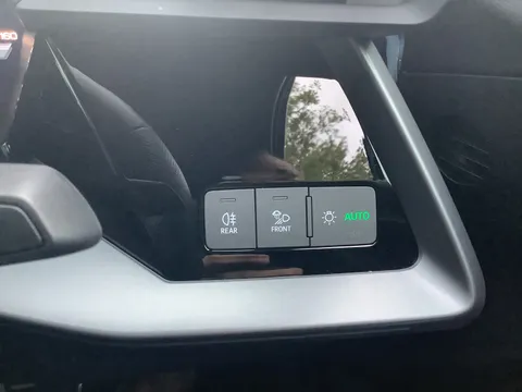 BW24GGO Audi A3 35 TFSI S Line 4dr S Tronic Thumbnail #20