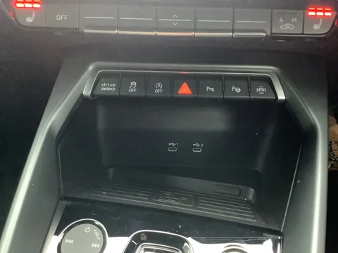 BW24GGO Audi A3 35 TFSI S Line 4dr S Tronic Thumbnail #26