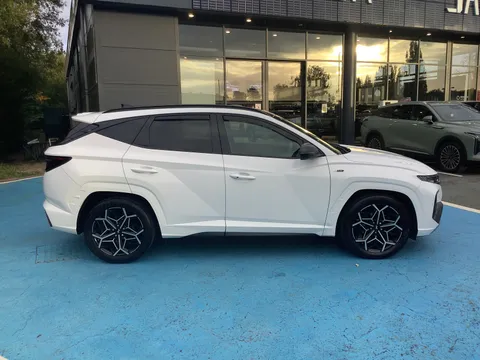 DA21RYA Hyundai Tucson 1.6 TGDi N Line S 5dr 2WD Thumbnail #10