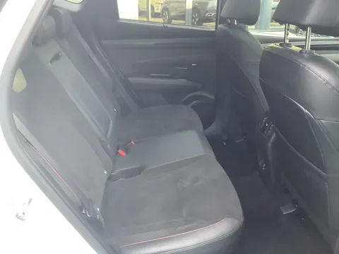 DA21RYA Hyundai Tucson 1.6 TGDi N Line S 5dr 2WD Thumbnail #15