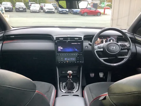 DA21RYA Hyundai Tucson 1.6 TGDi N Line S 5dr 2WD Thumbnail #18