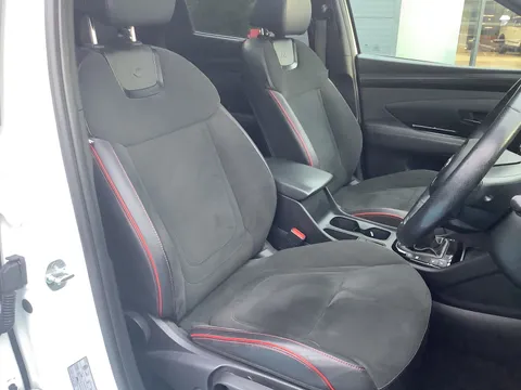 DA21RYA Hyundai Tucson 1.6 TGDi N Line S 5dr 2WD Thumbnail #38