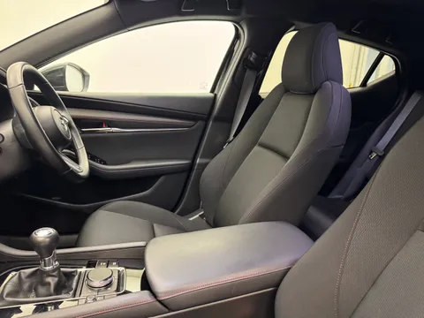 DX73GVZ Mazda Mazda3 2.0 e-Skyactiv X MHEV [186] Homura 5dr Thumbnail #11