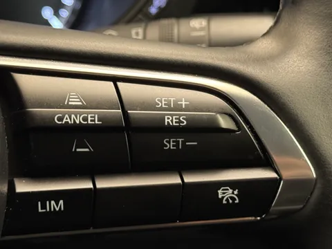 DX73GVZ Mazda Mazda3 2.0 e-Skyactiv X MHEV [186] Homura 5dr Thumbnail #20