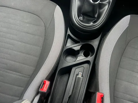 29 of 43 for HYUNDAI I10 1.0 MPi SE 5dr