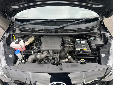 34 of 43 for HYUNDAI I10 1.0 MPi SE 5dr