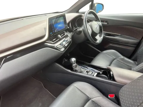BA68XNK Toyota C-HR 1.8 Hybrid Excel 5dr CVT Thumbnail #5