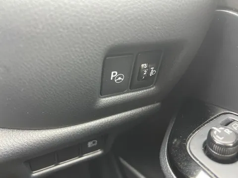 BA68XNK Toyota C-HR 1.8 Hybrid Excel 5dr CVT Thumbnail #19