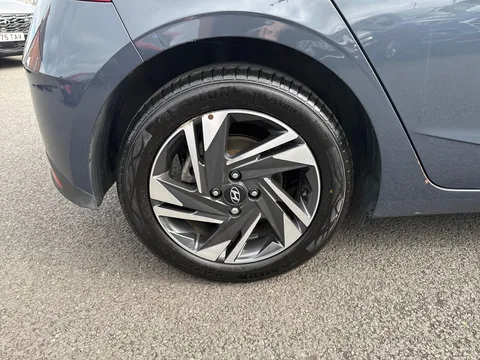 DY72EWC Hyundai i20 1.0T GDi 48V MHD SE Connect 5dr Thumbnail #18