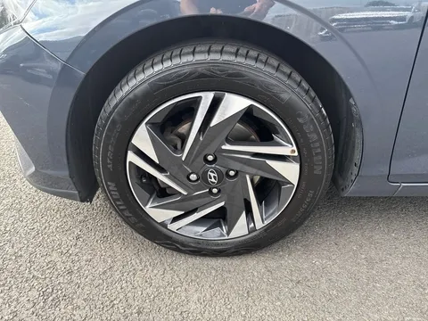 DY72EWC Hyundai i20 1.0T GDi 48V MHD SE Connect 5dr Thumbnail #20