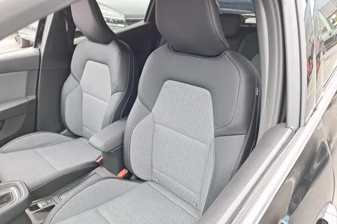 BG75OGZ Renault Clio 1.6 E-TECH full hybrid 145 Techno 5dr Auto Thumbnail #29