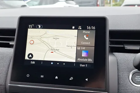 BG75OGZ Renault Clio 1.6 E-TECH full hybrid 145 Techno 5dr Auto Thumbnail #41