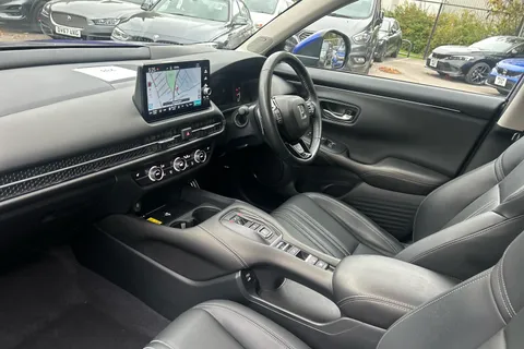 DE24WTD Honda Zr-V 2.0 eHEV Advance 5dr CVT Thumbnail #3