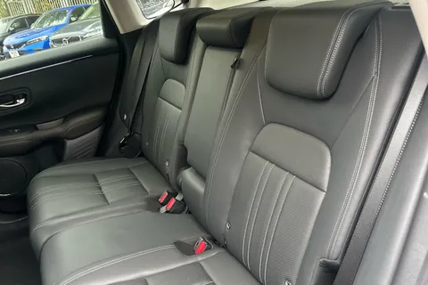 DE24WTD Honda Zr-V 2.0 eHEV Advance 5dr CVT Thumbnail #9