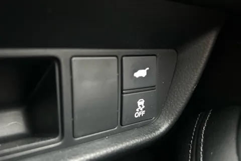 DE24WTD Honda Zr-V 2.0 eHEV Advance 5dr CVT Thumbnail #25