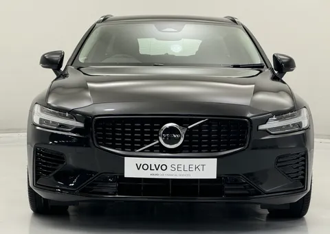 DN74VXH Volvo V60 2.0 T6 [350] PHEV Plus Dark 5dr AWD Auto Thumbnail #2